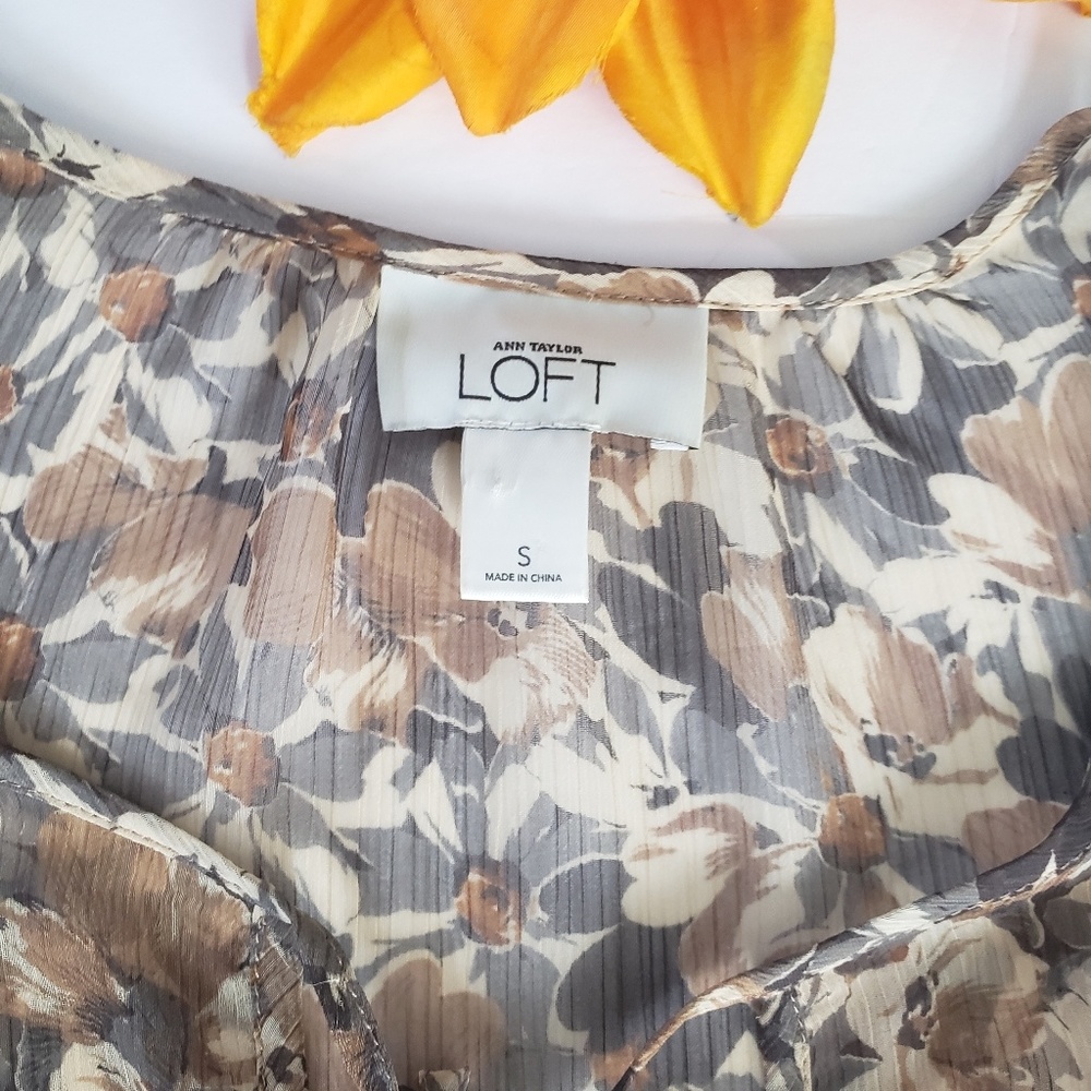 LOFT TOP - Picture 4 of 9